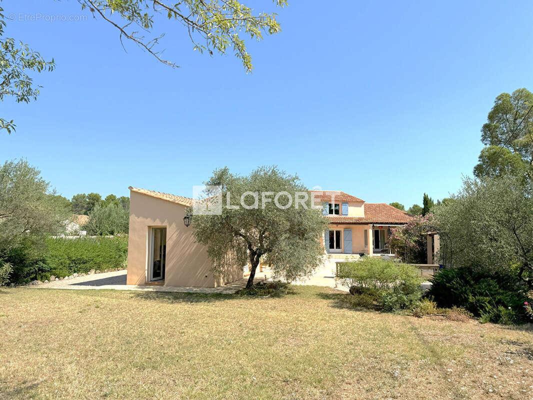 Maison à LE VAL
