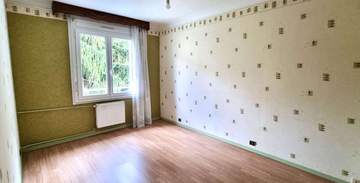 Appartement à HOUILLES