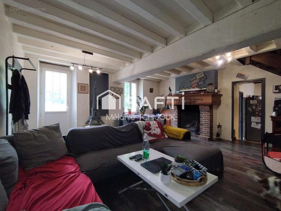 Maison 180 m² à Montcorbon  - photo 3