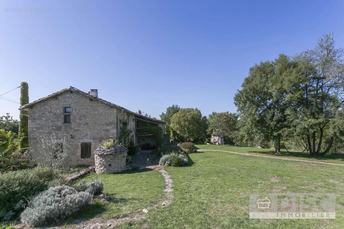 Maison à CASTELNAU-DE-MONTMIRAL