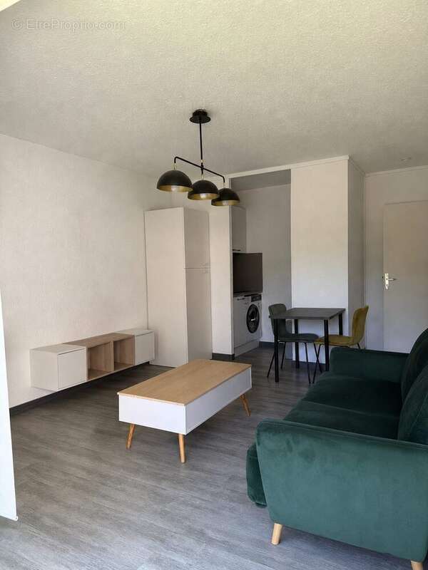 Salon - Appartement à NIMES
