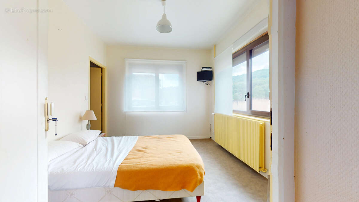 Appartement à CLERON