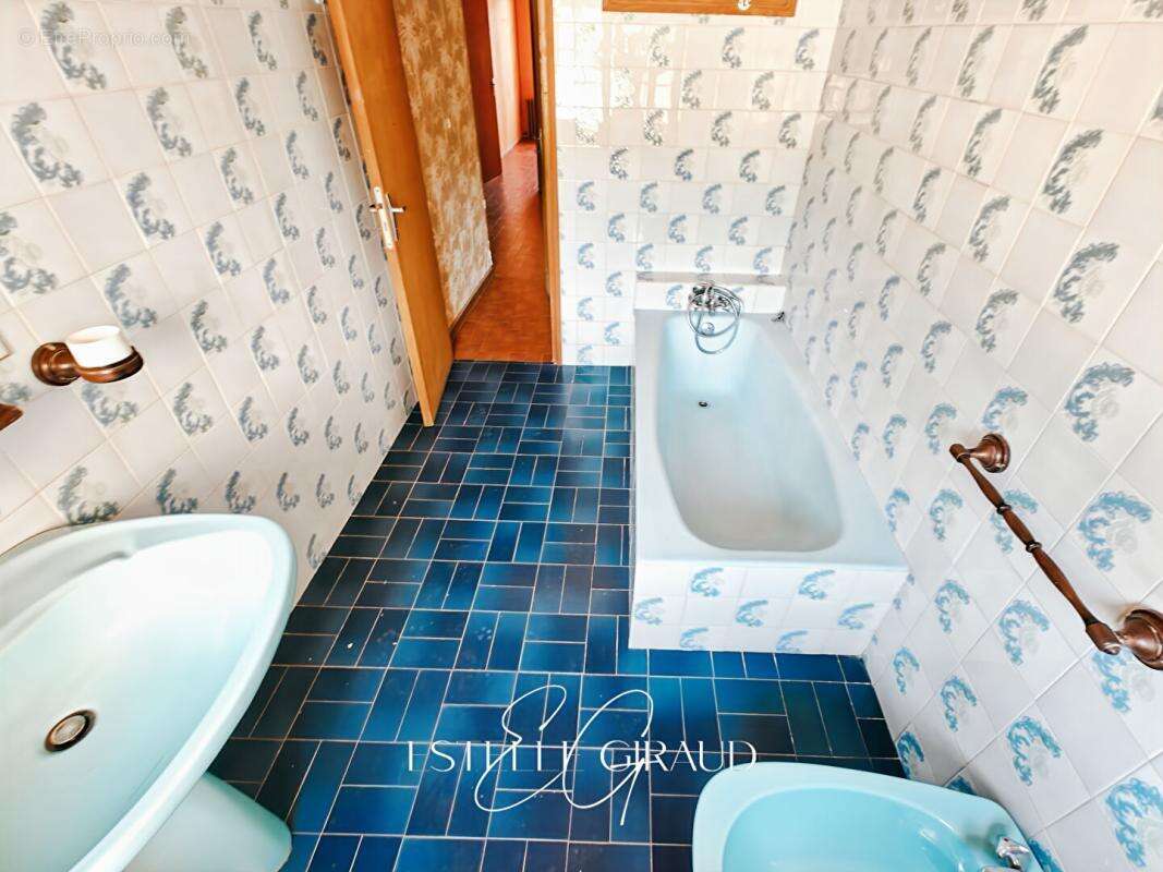 Maison à FELINES-MINERVOIS