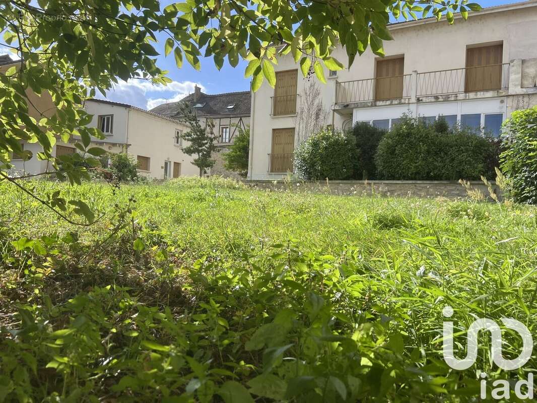 Photo 2 - Appartement à CARRIERES-SOUS-POISSY