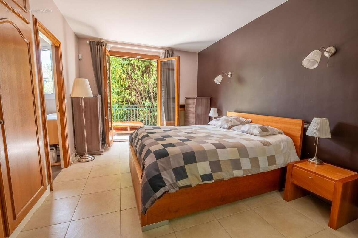 Photo 8 - Maison à SAINT-MAUR-DES-FOSSES