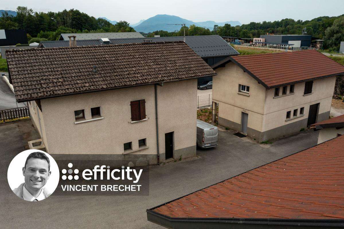 Commerce 1028 m² à Thorens-Glieres  - photo 2