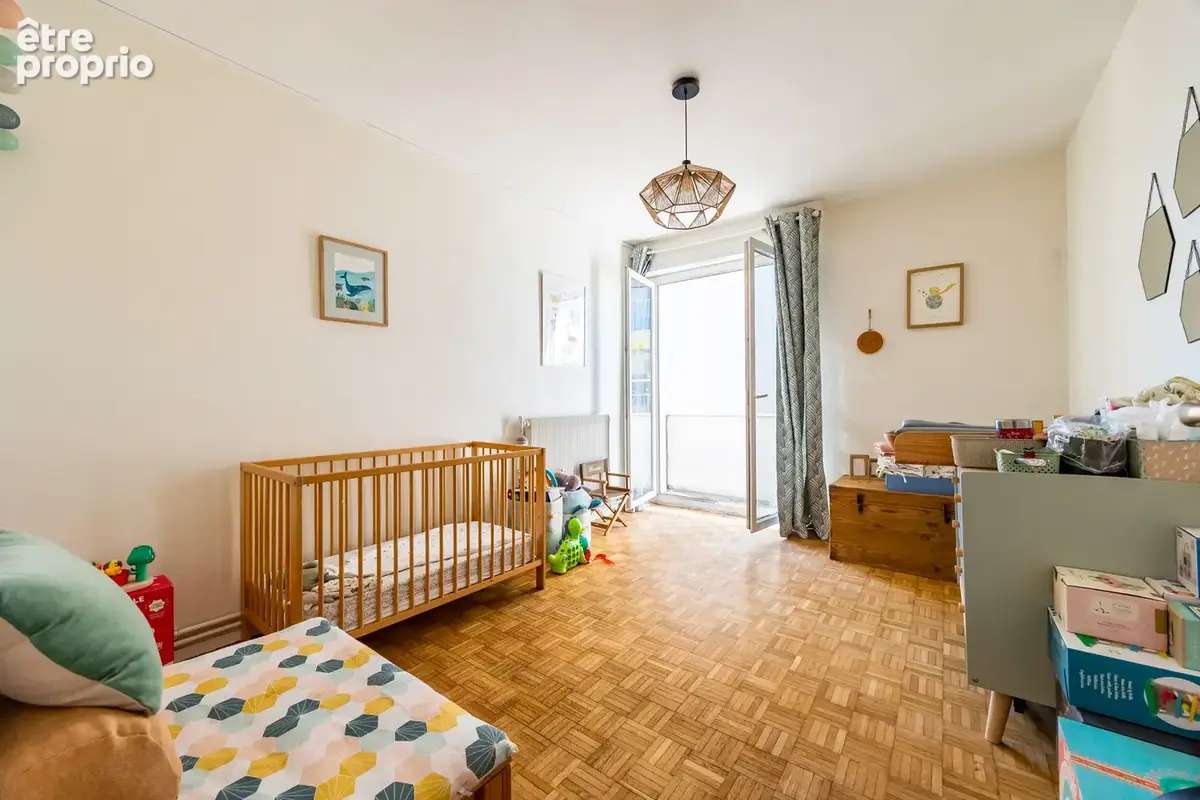 Bordeaux appartement très lumineux, 2 chambres, balcons - photo 8