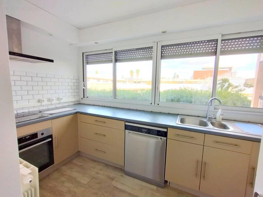 Appartement à SAINT-RAPHAEL