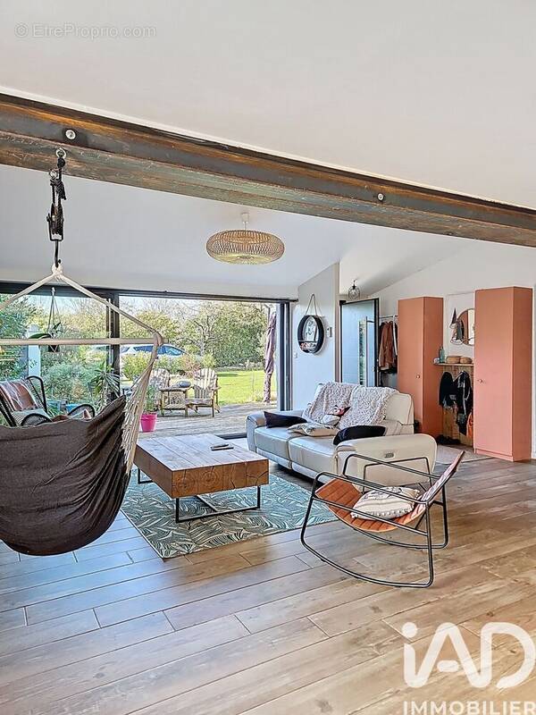 Photo 1 - Maison à CHENAC-SAINT-SEURIN-D'UZET