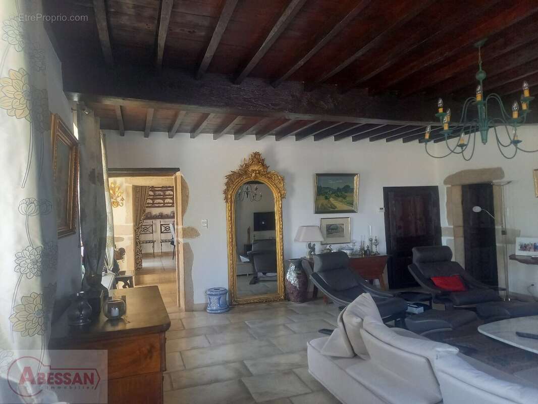 Maison à LES AVENIERES