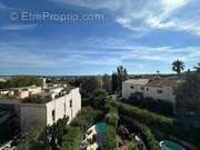 Appartement à VALLAURIS