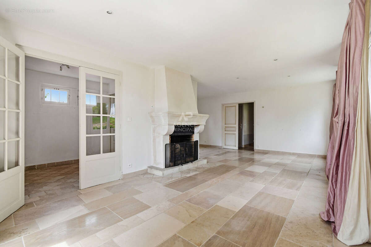 Maison Mareil Marly 9 pièce(s) - photo 6