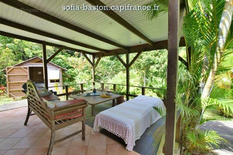 Maison à LES TROIS-ILETS