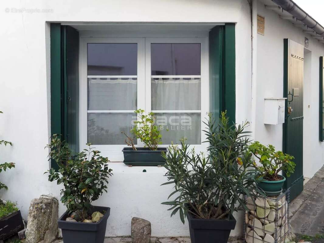 Maison à LA COUARDE-SUR-MER