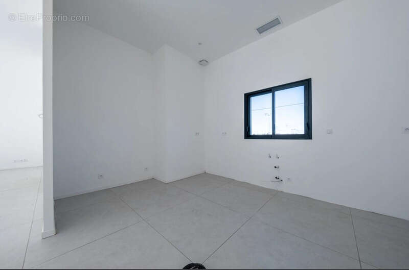 Maison à LAROQUE-D&#039;OLMES