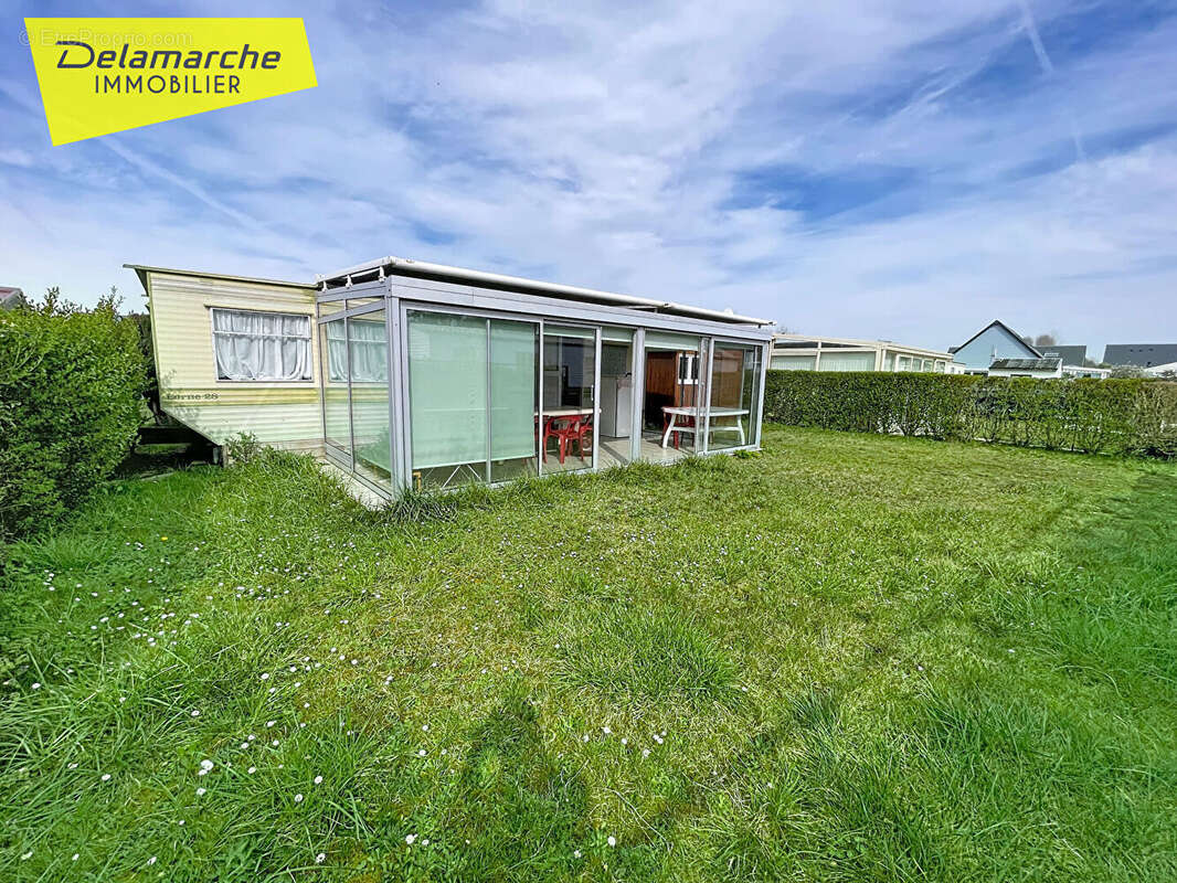 Maison à MONTMARTIN-SUR-MER