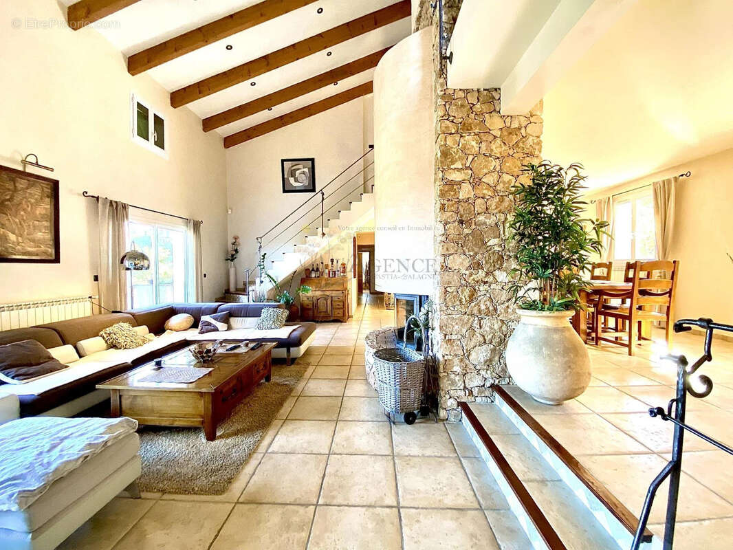 Maison à SAINT-FLORENT