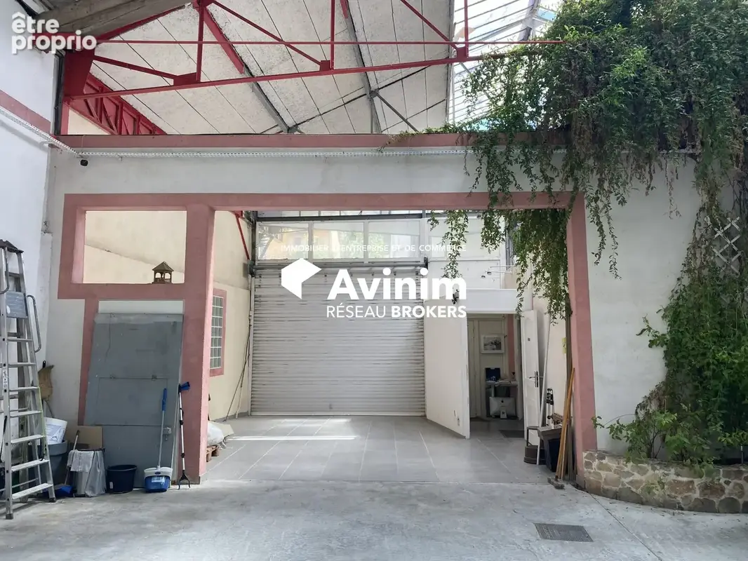 Commerce 750 m² à vendre à Draguignan (83300) - photo 3