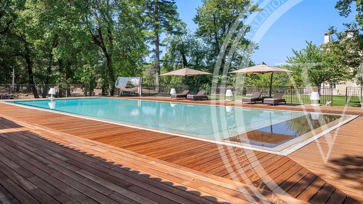 Manoir d'exception à Callian avec prestations luxueuses - photo 4
