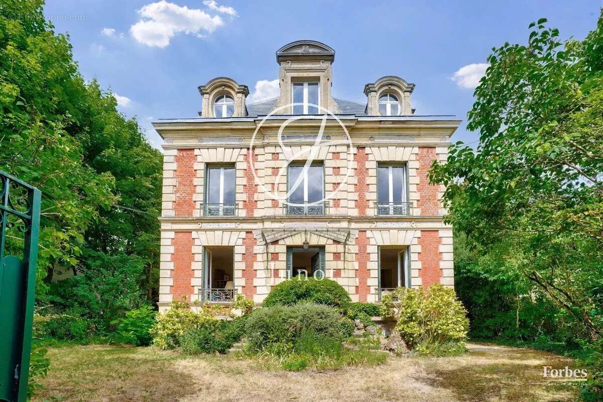 Maison à CHATOU
