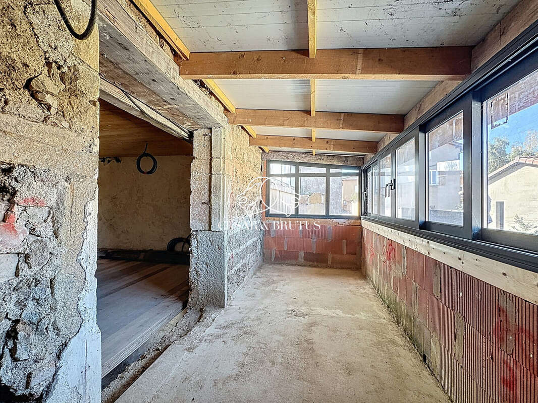 Maison à SAINT-VERAND