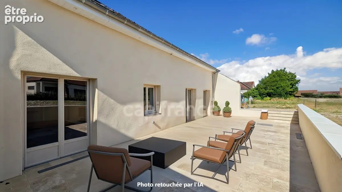 A Saint-Marcel (71) maison climatisée à vendre de 159.73 m² 5 pièces 4 chambres double garage parking terrain de 560 m² - photo 4