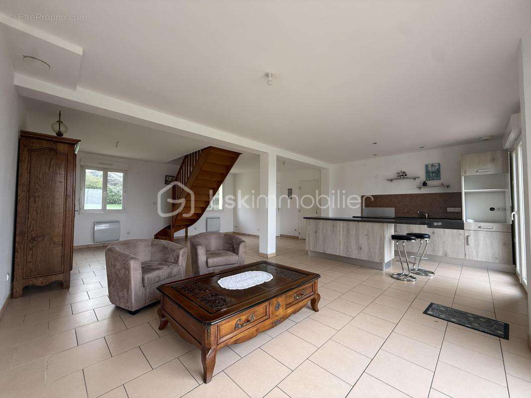 Maison à PONT-L'EVEQUE