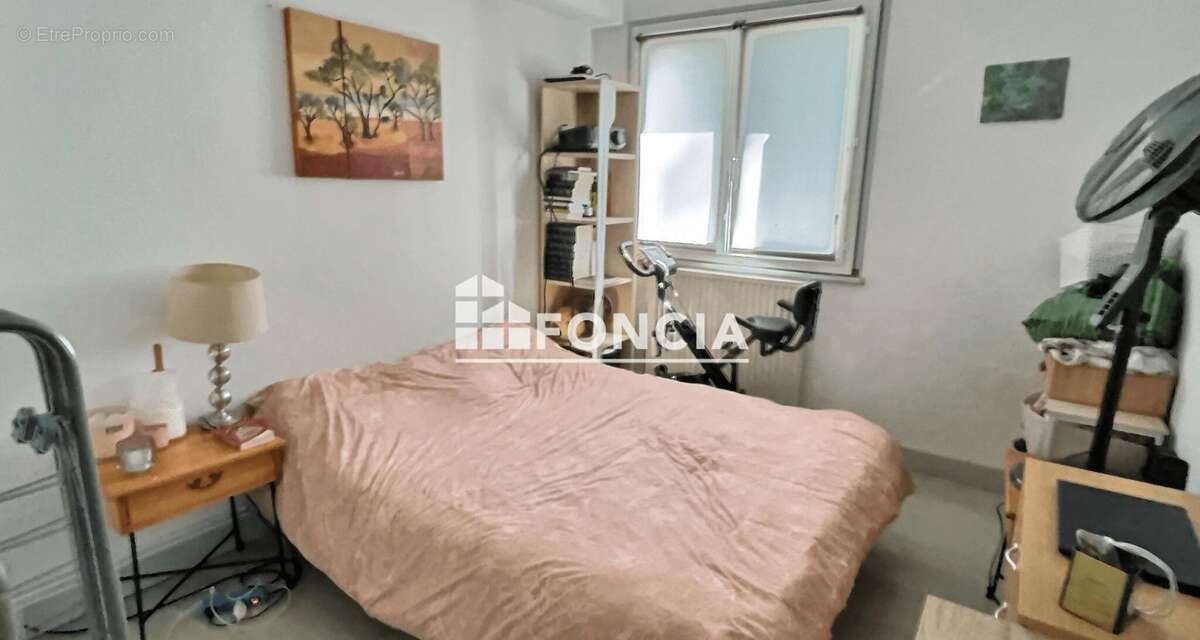 Appartement à SAINT-ETIENNE