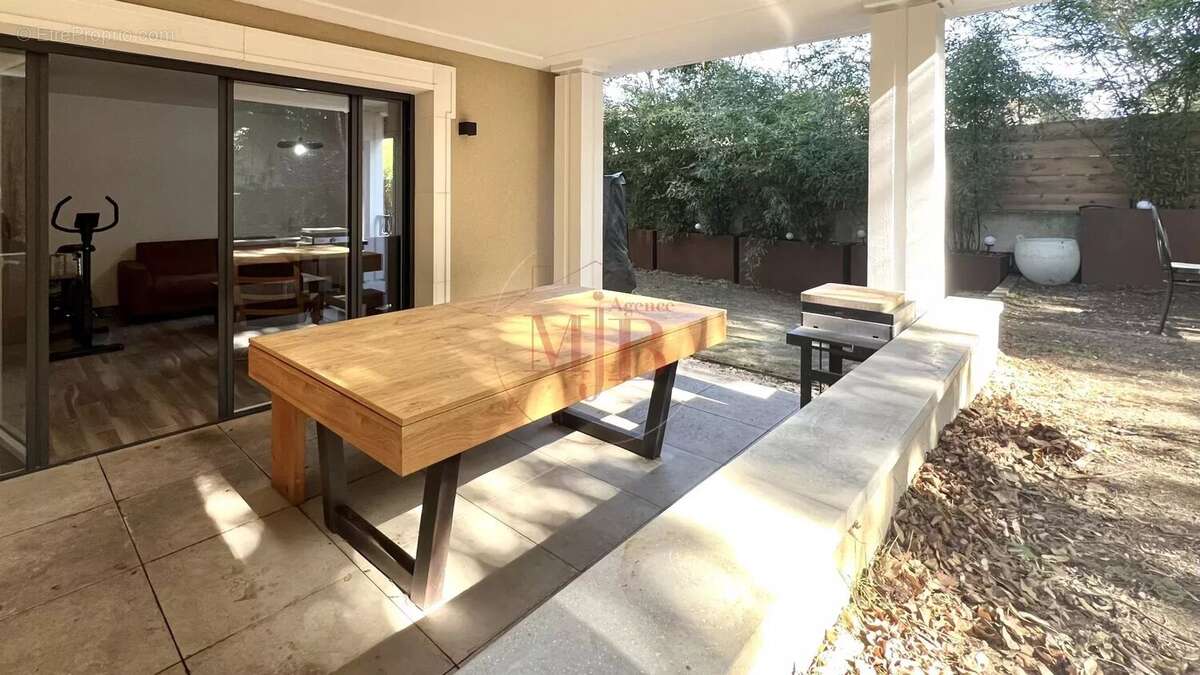 Appartement à AIX-EN-PROVENCE