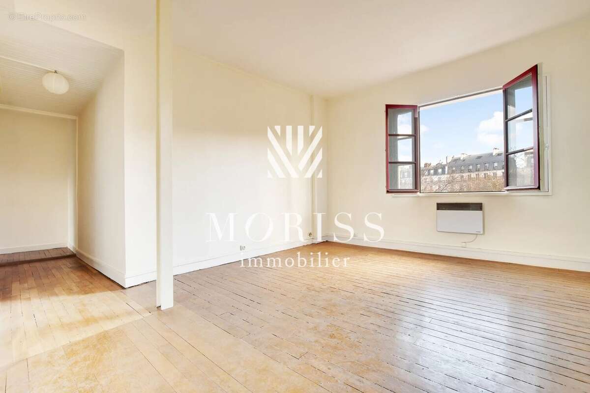 Appartement à PARIS-11E