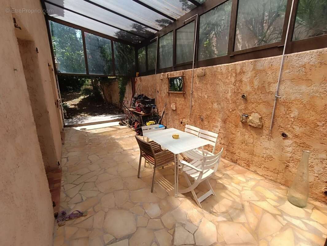 Maison à LA GAUDE