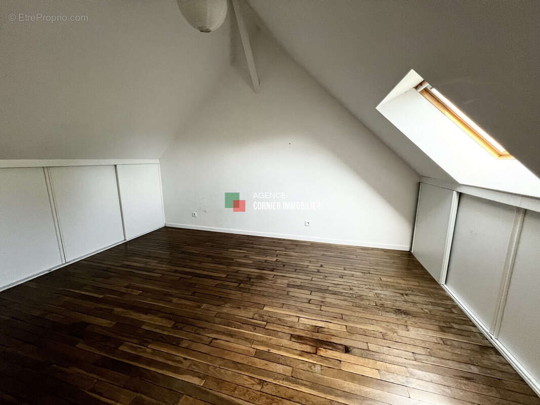 Appartement à NOYAL-SUR-VILAINE