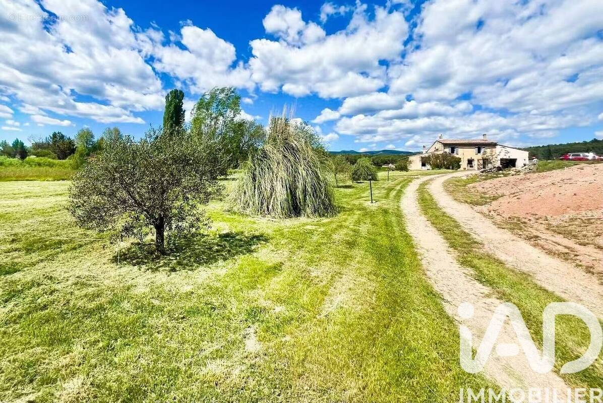 Photo 1 - Maison à VILLECROZE