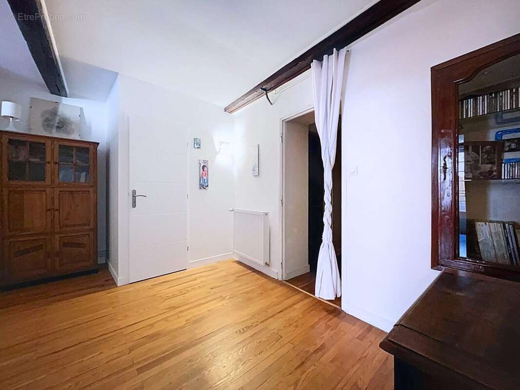 Appartement à SASSENAGE