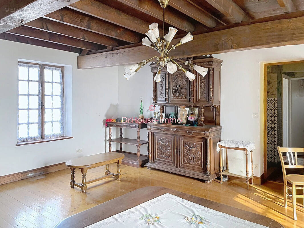 Maison à BUCY-SAINT-LIPHARD