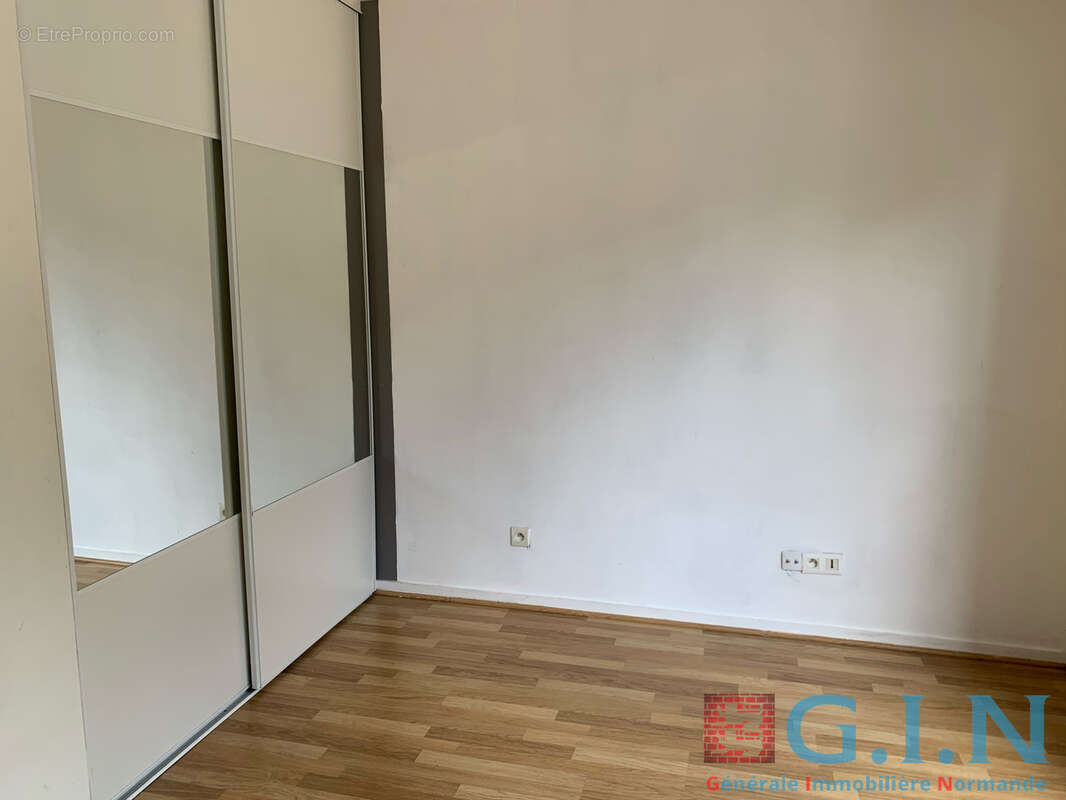 Rouen / studio / garage / terrasse - photo 3