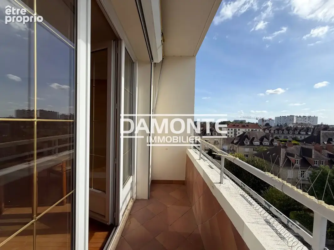 Troyes - proche centre-ville - appartement t3 avec balcon - photo 7