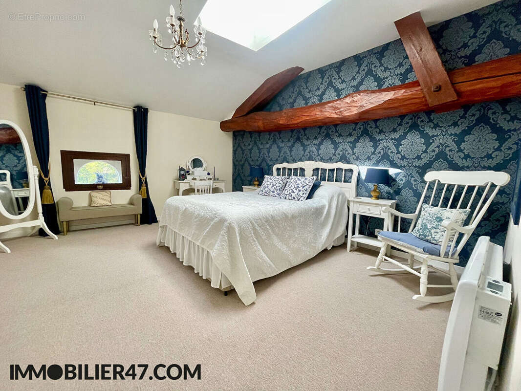 Maison à CASTELMORON-SUR-LOT