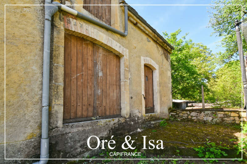 Dpt Cher (18), Loye-Sur-Arnon, Maison 112 m² – Grand terrain, dépendance de 100 m² et garage avec fosse - photo 54