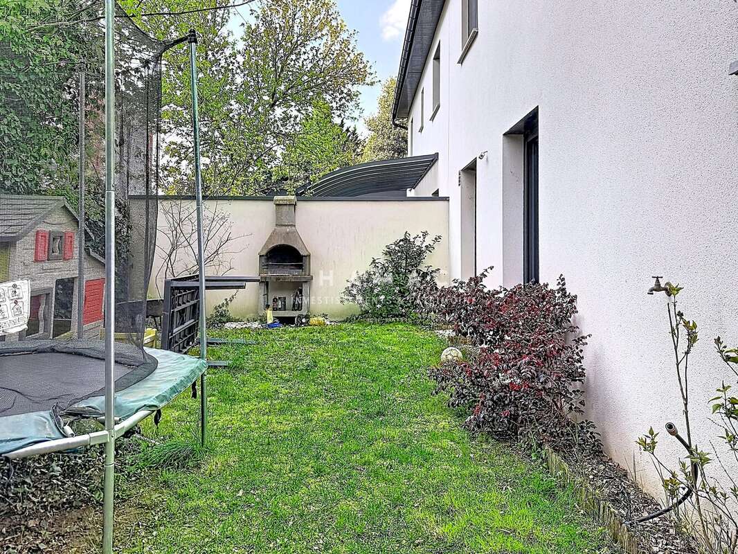 Maison à VILLEFRANCHE-SUR-SAONE