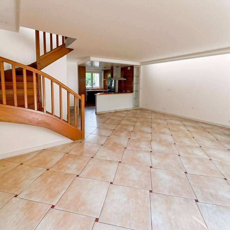 Maison à SAINT-MAURICE