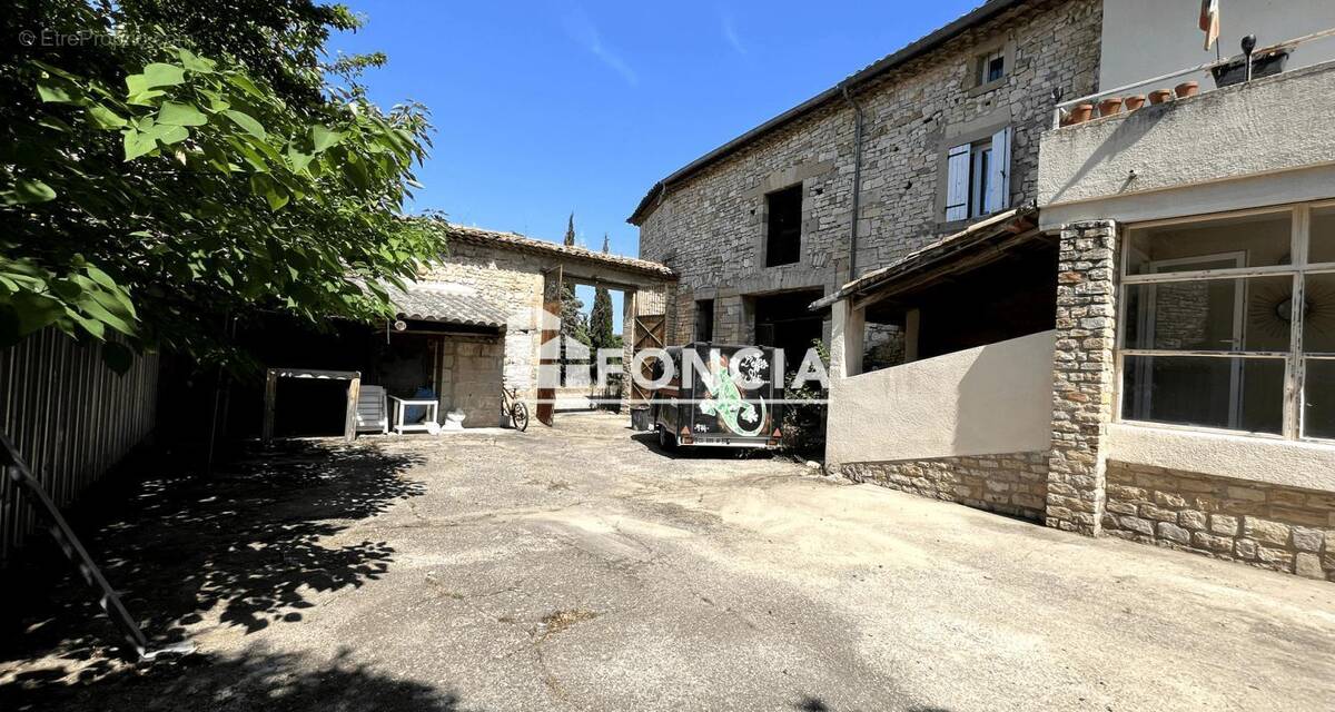 Maison à ARPAILLARGUES-ET-AUREILLAC