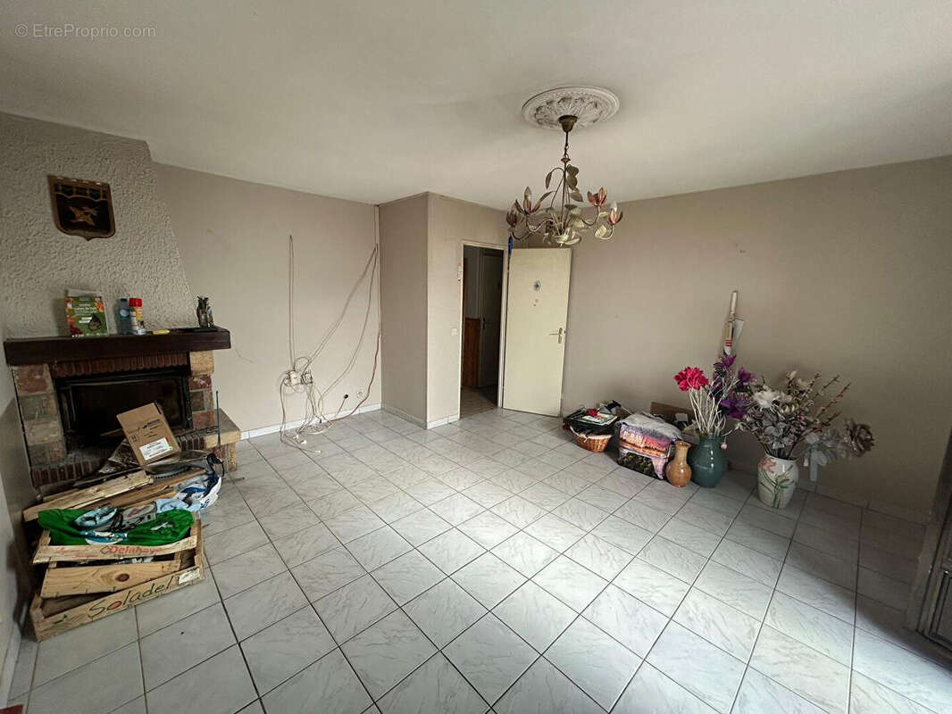 Maison à MARGNY-LES-COMPIEGNE