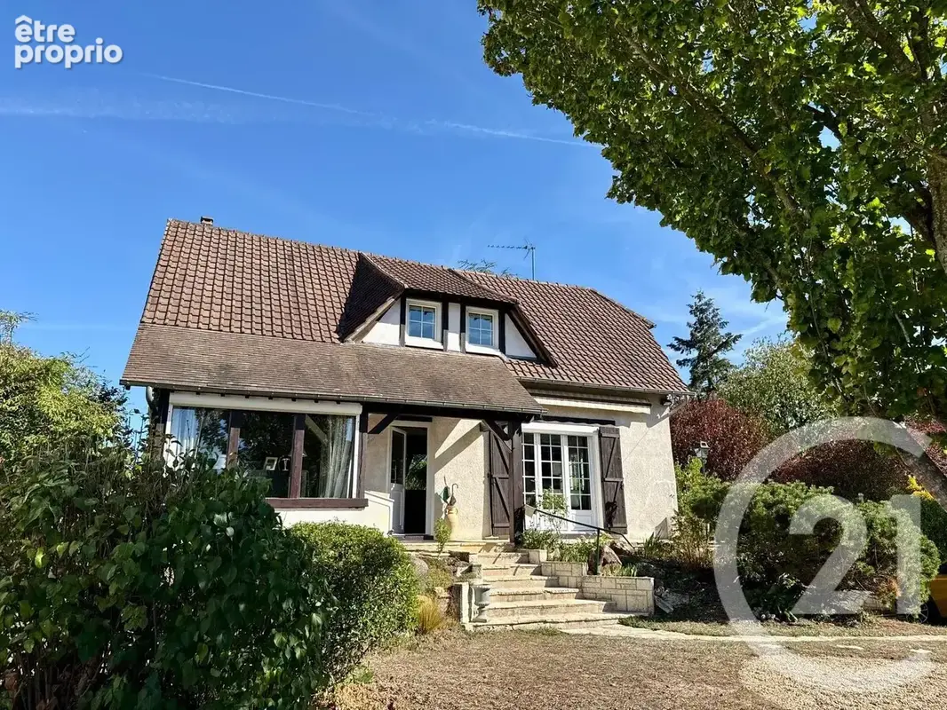 Maison à IVRY-LA-BATAILLE