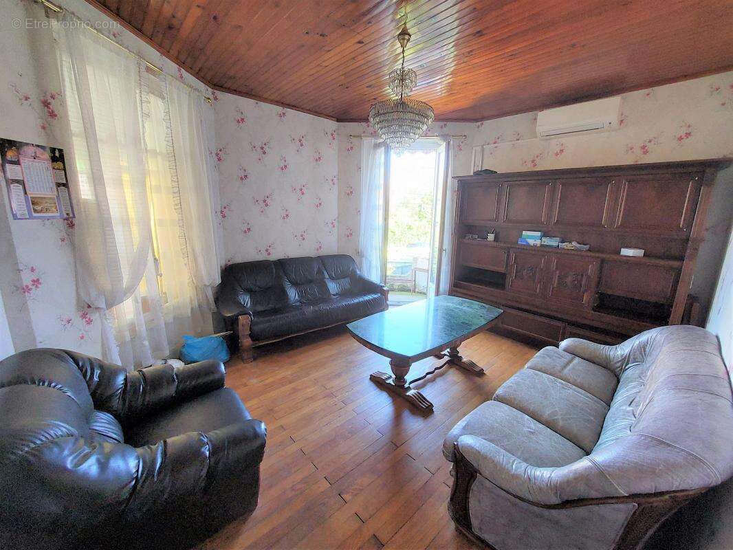 Maison à VENISSIEUX