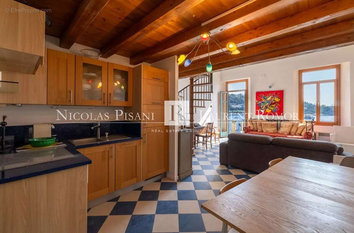 Appartement à VILLEFRANCHE-SUR-MER