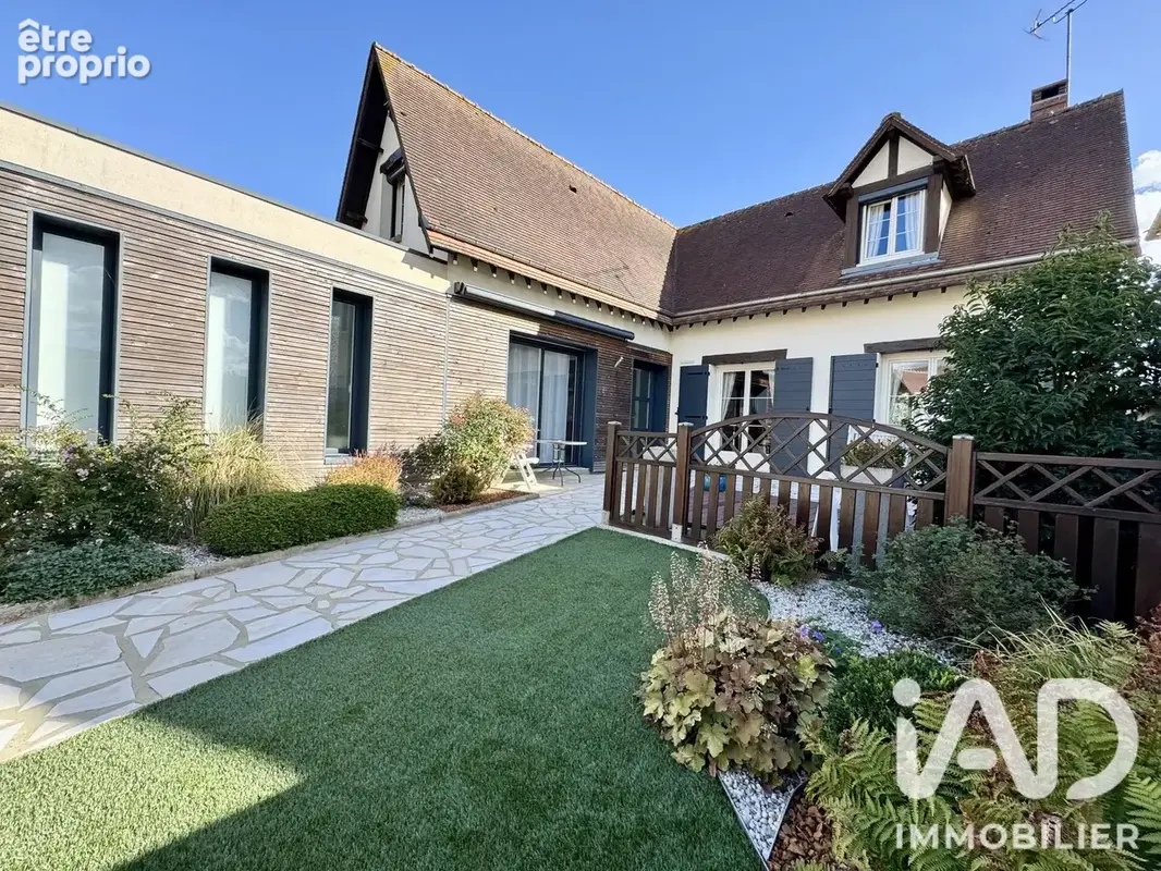 Photo 1 - Maison à CHATEAUNEUF-EN-THYMERAIS