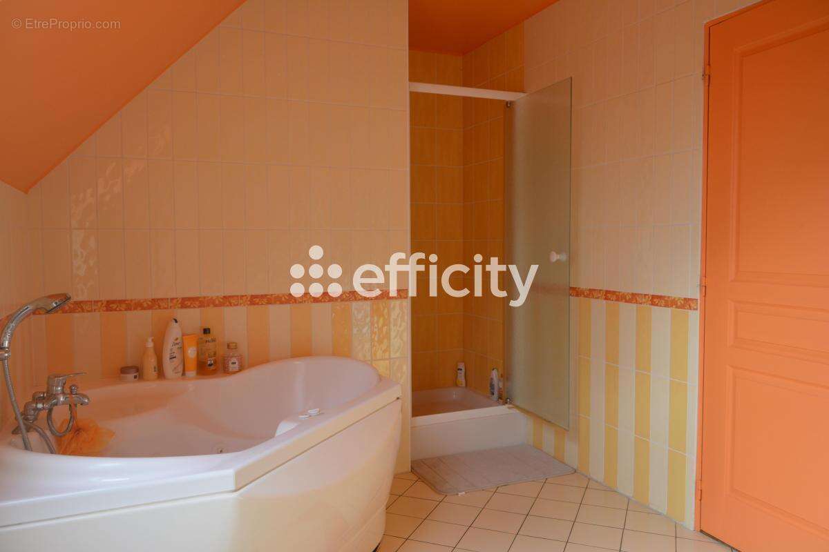 Maison 211 m² à Picauville  - photo 11