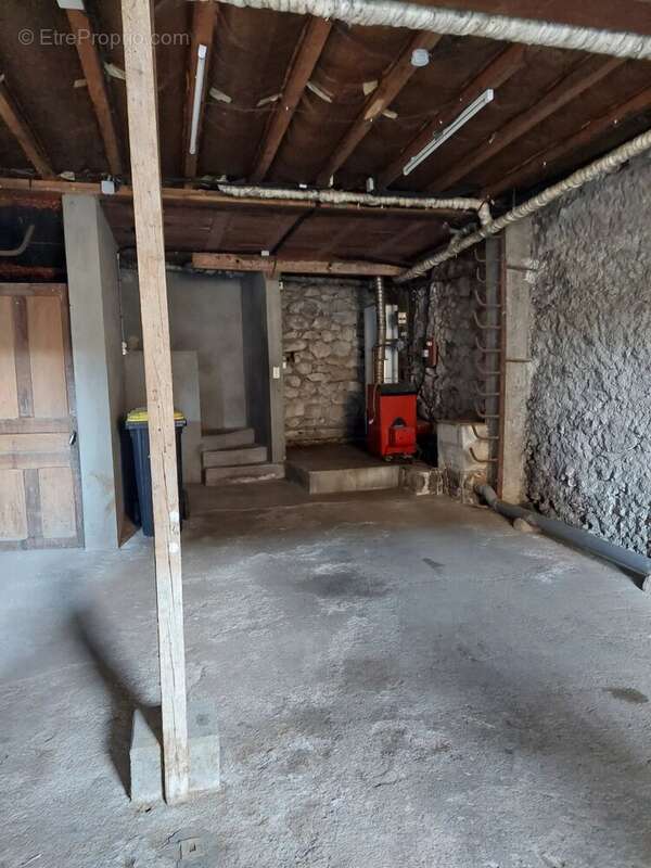 Maison à LE MAS-D'AZIL