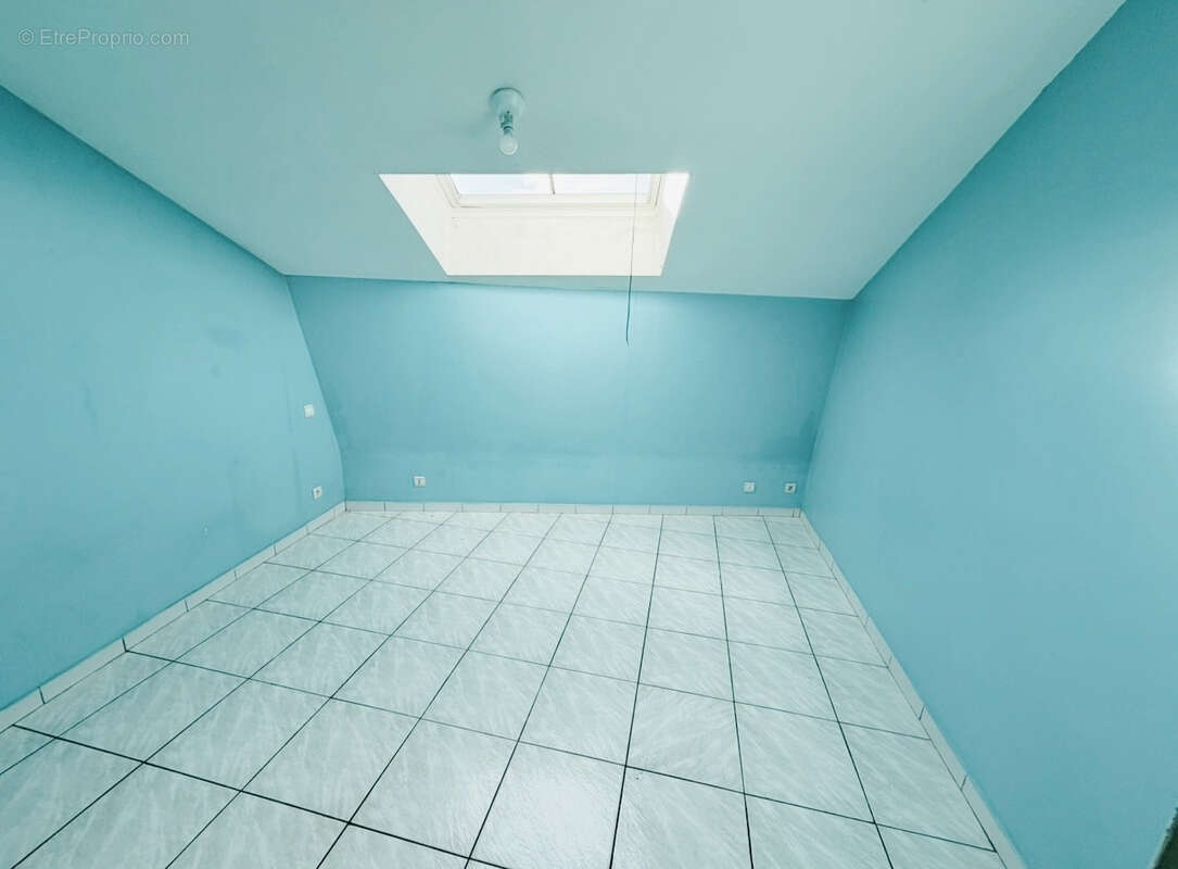 Appartement à VILLARS-LES-DOMBES